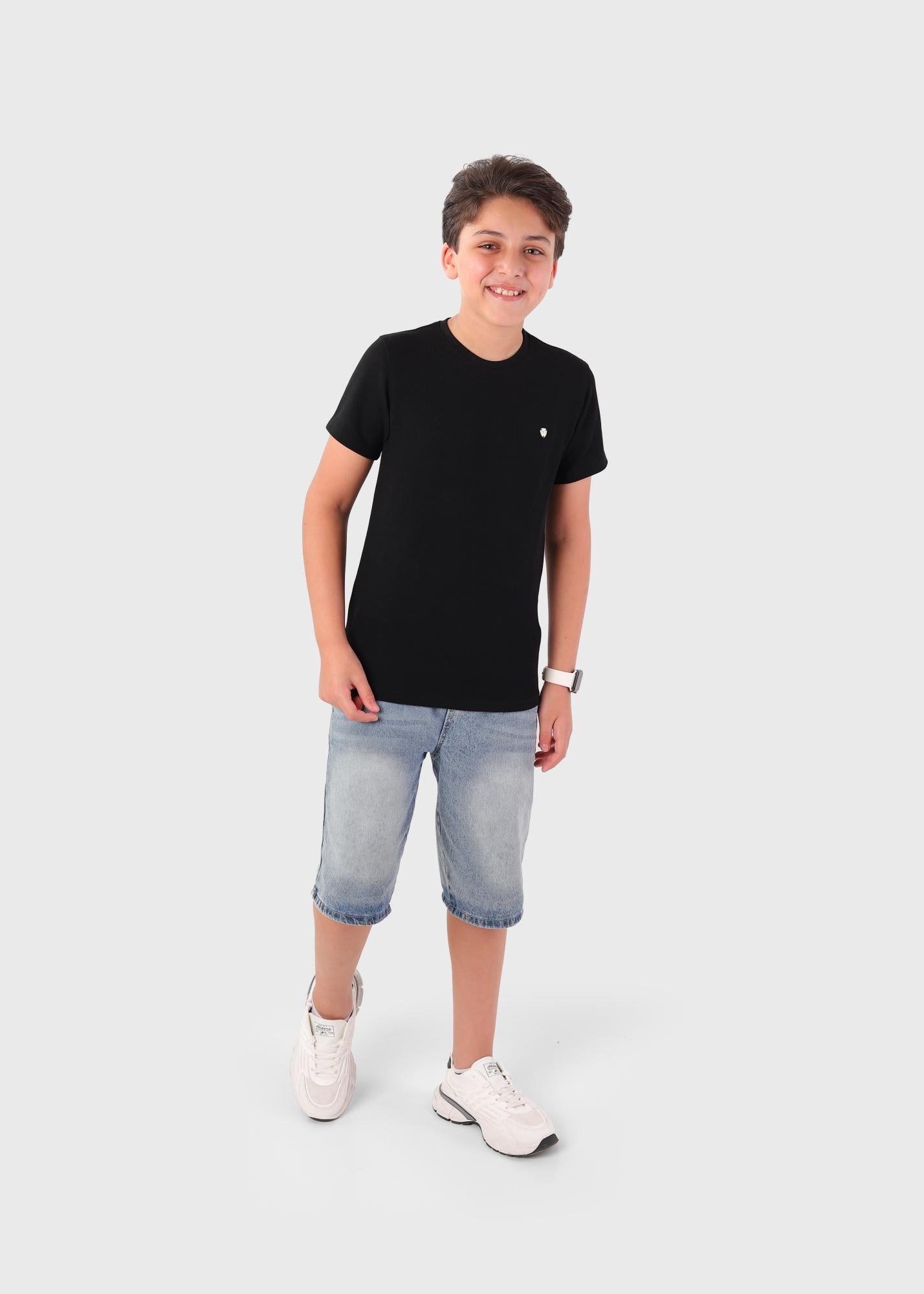 تي شيرت اسود نصف كم لطفل