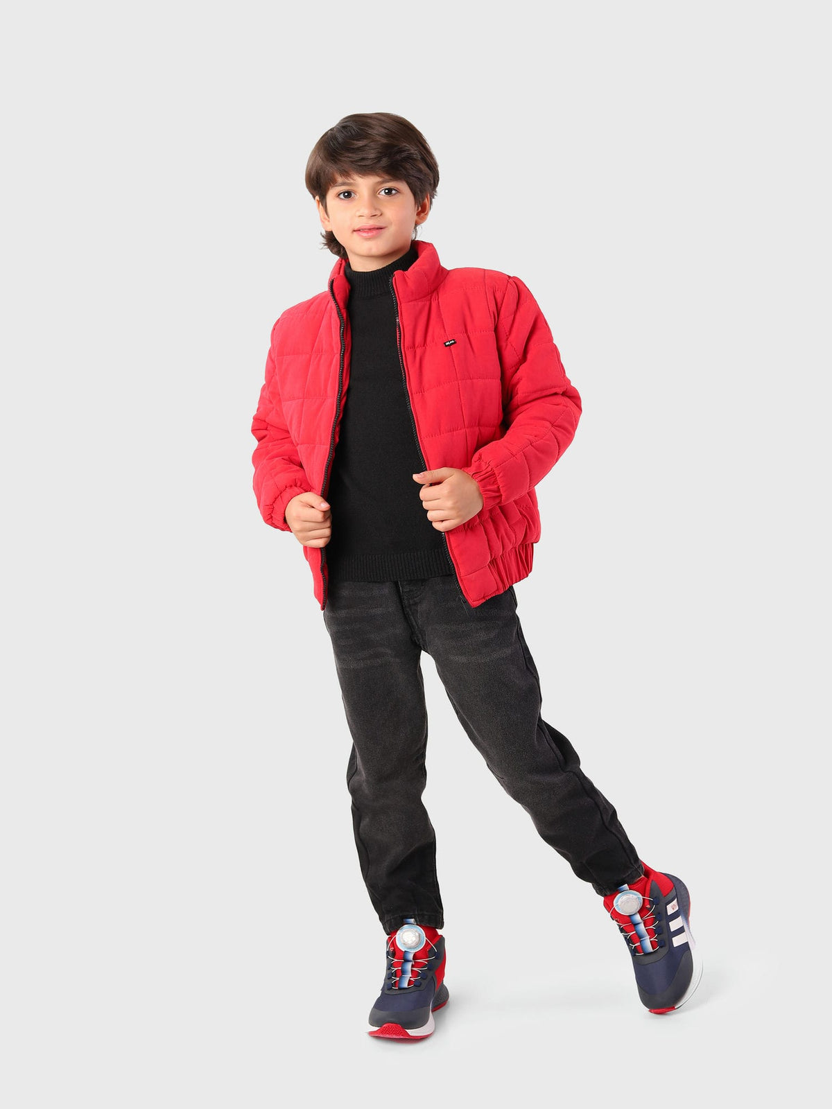 احمر