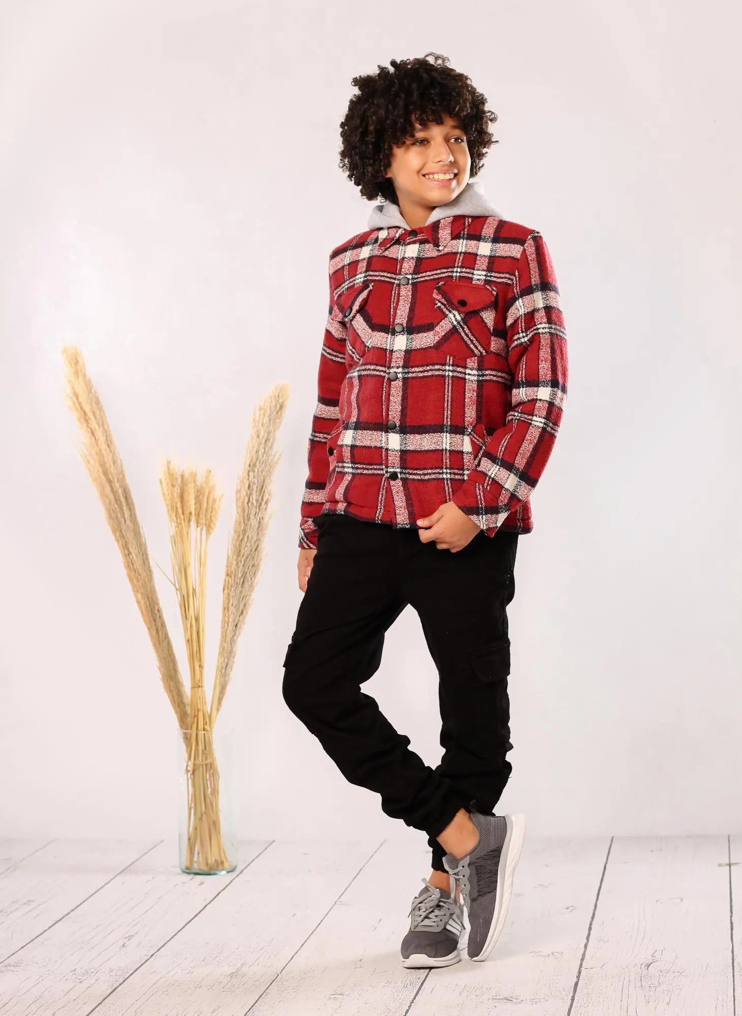 احمر غامق