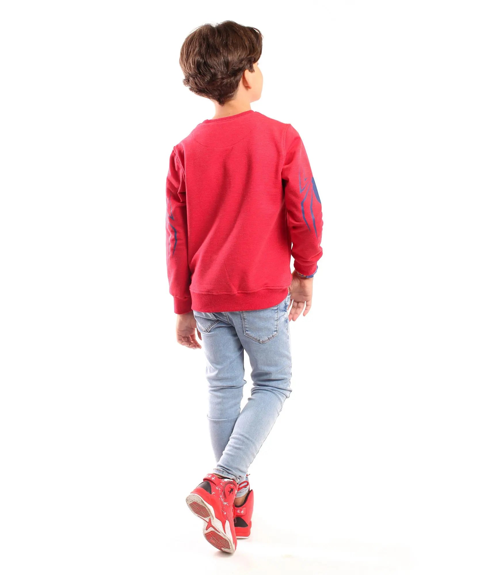 احمر