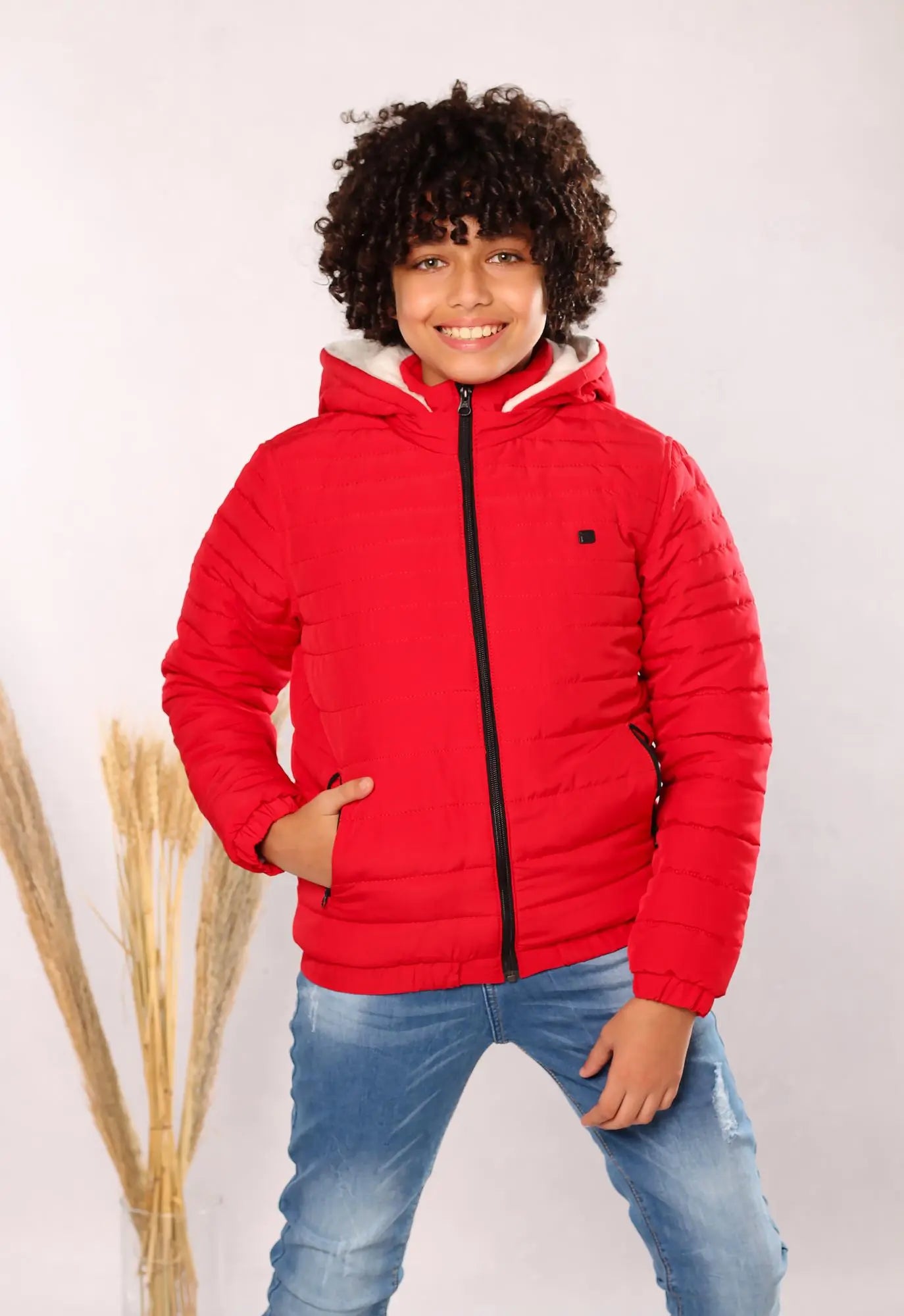 احمر