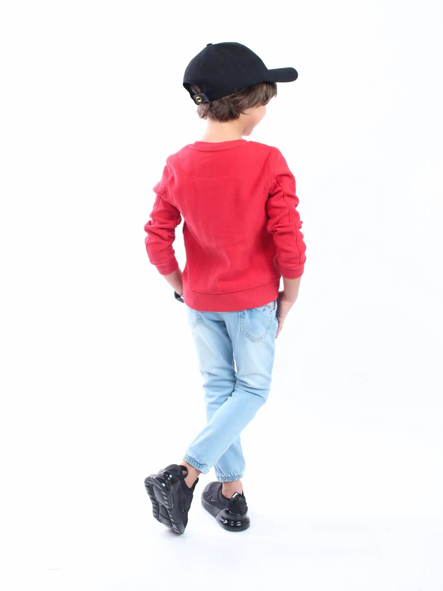 احمر